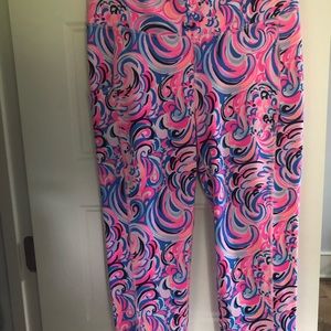 Lilly Pulitzer cropped leggings large